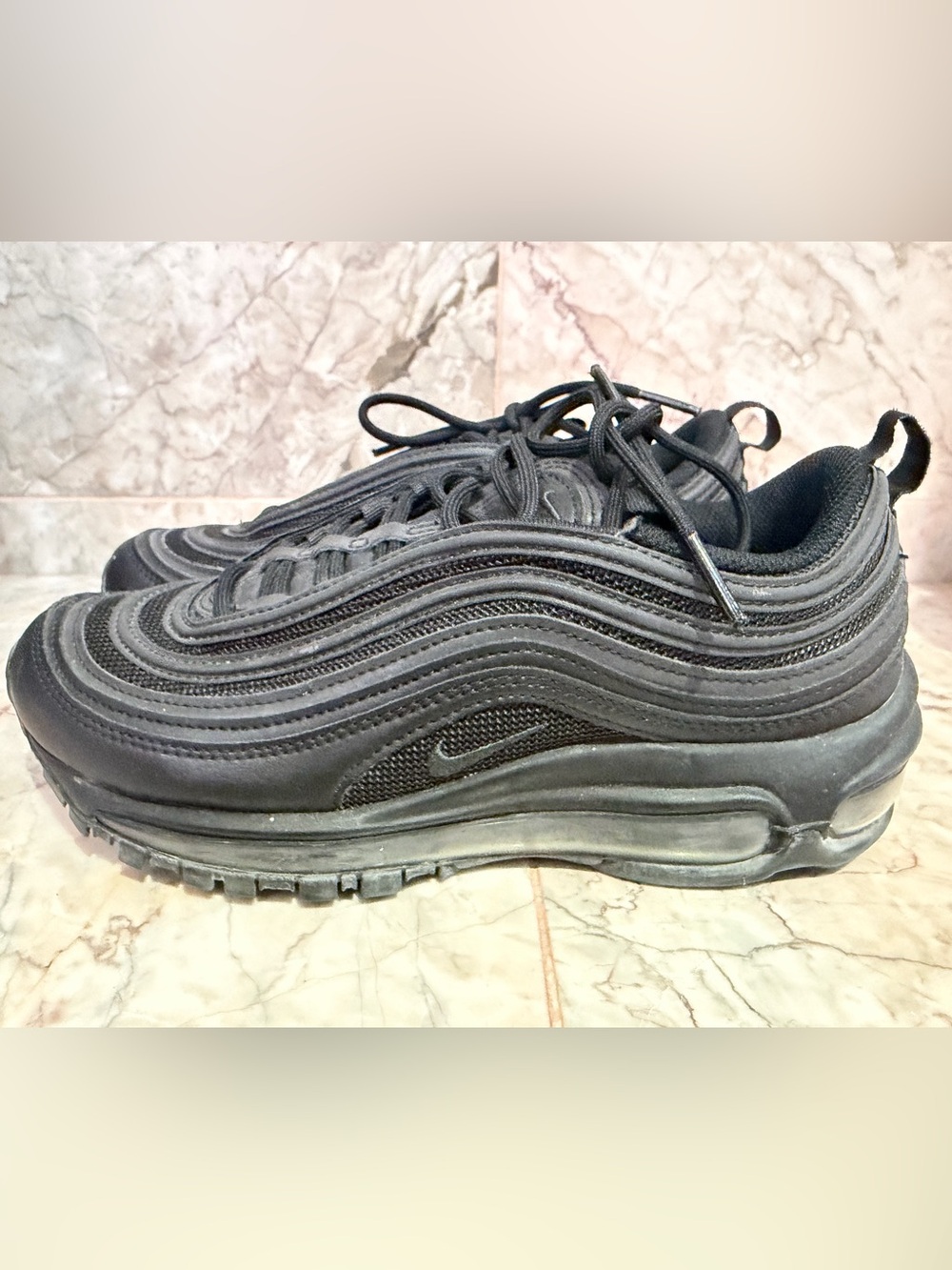 Nike Air Max 97 Triple Black Women’s Size 7 Sneakers